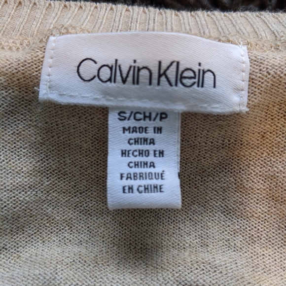 Calvin Klein sweater - Picture 3 of 4
